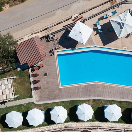 Ionion Fos Aparthotel Nikiana Bagian luar foto