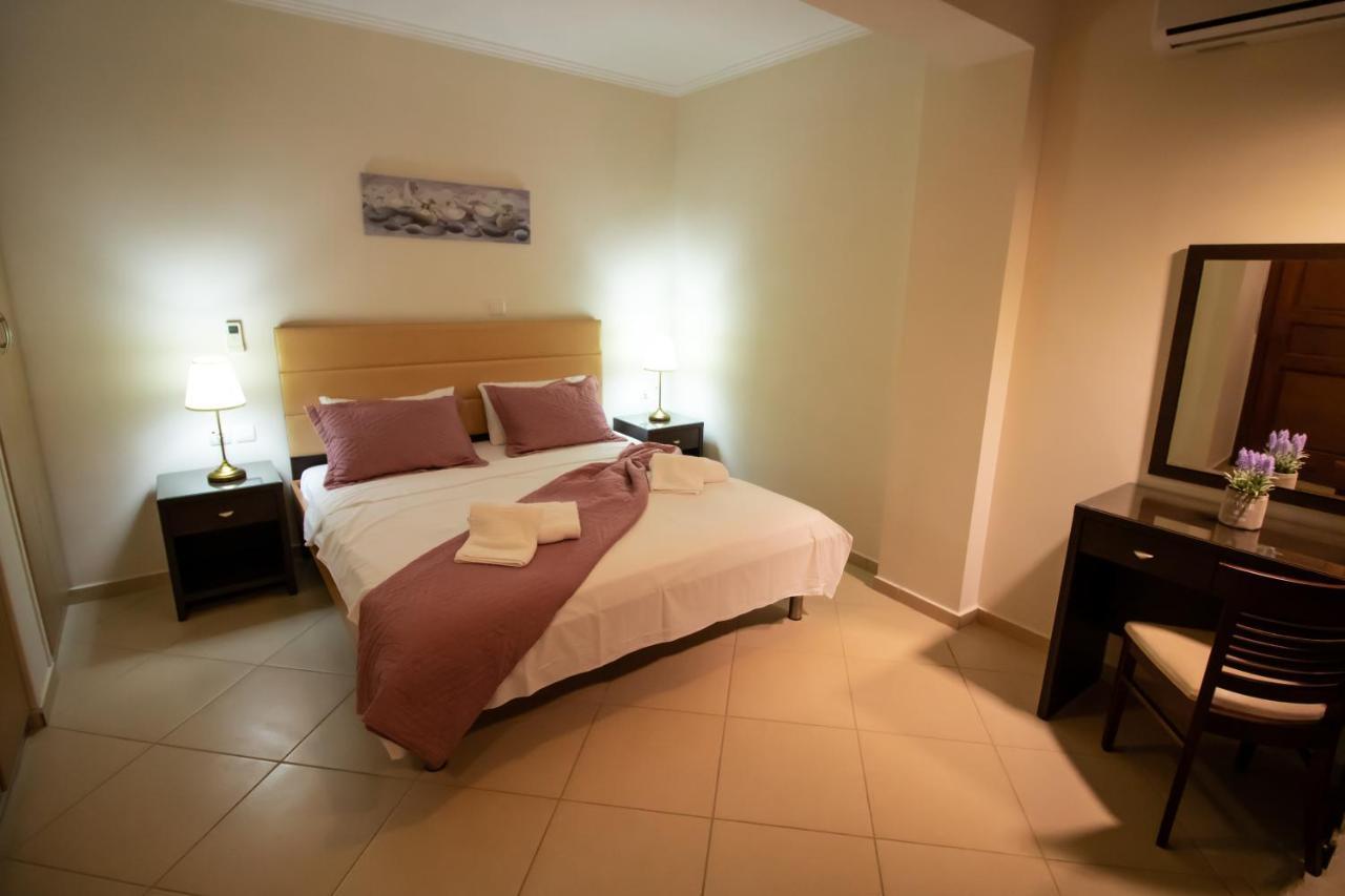 Ionion Fos Aparthotel Nikiana Bagian luar foto