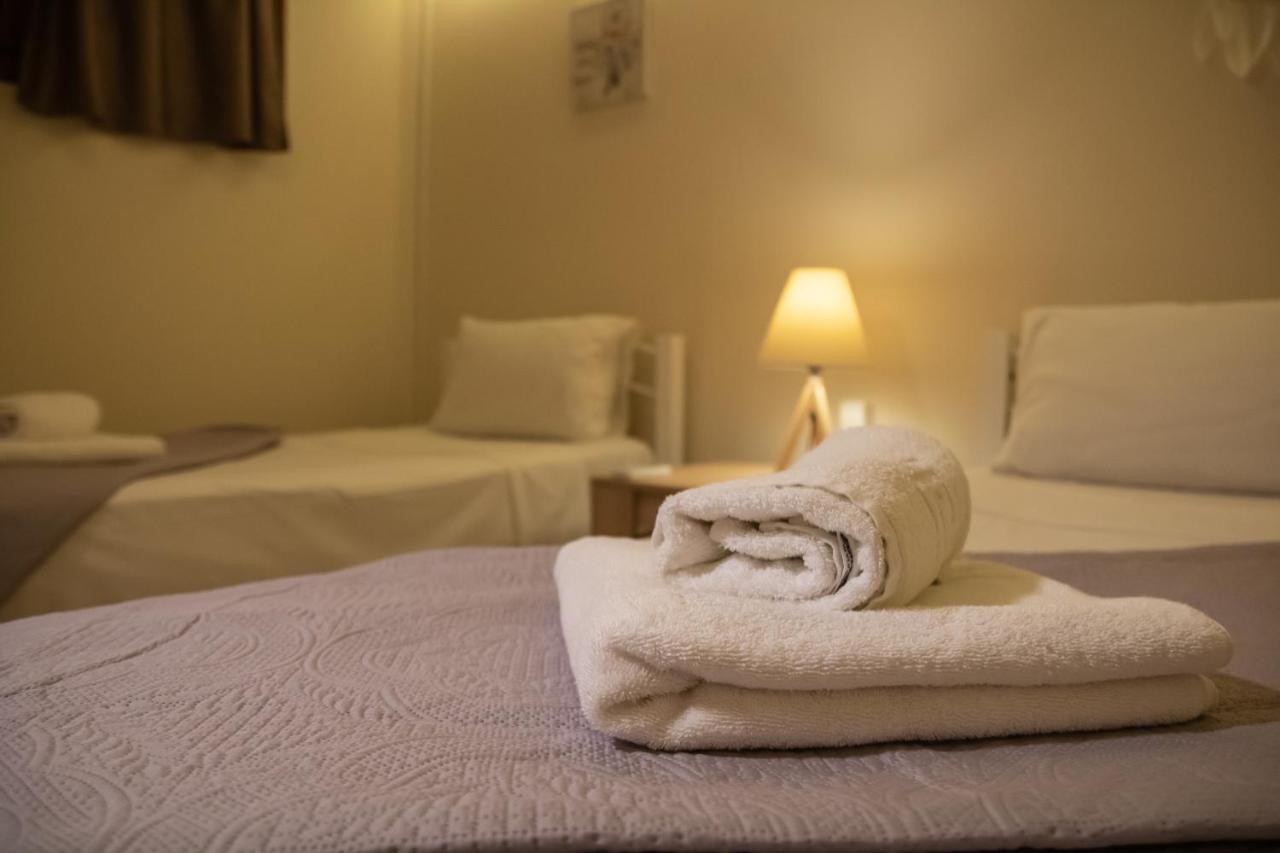 Ionion Fos Aparthotel Nikiana Bagian luar foto
