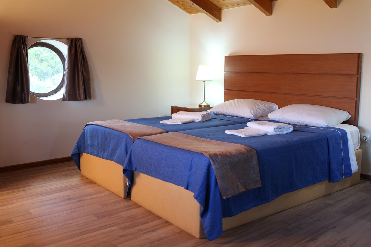 Ionion Fos Aparthotel Nikiana Bagian luar foto