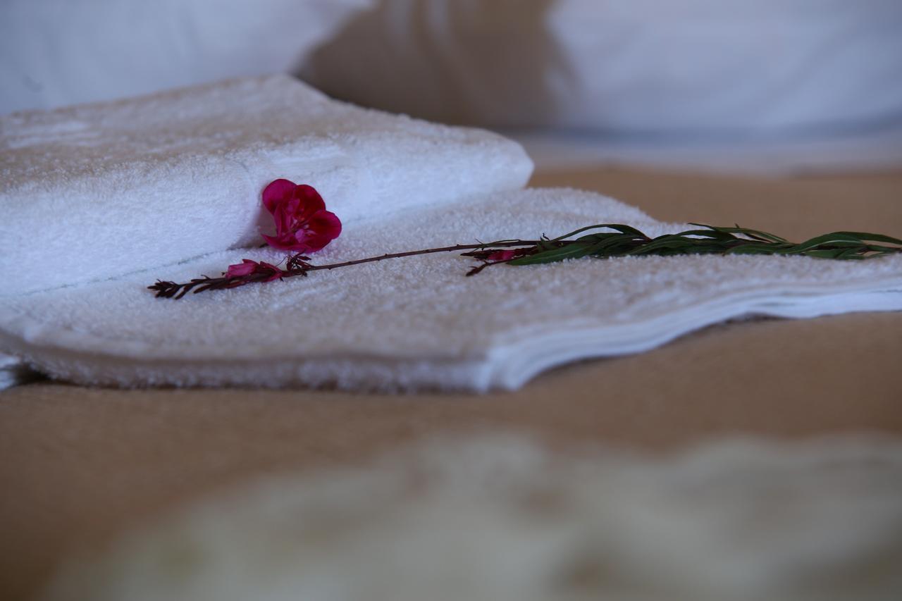 Ionion Fos Aparthotel Nikiana Bagian luar foto