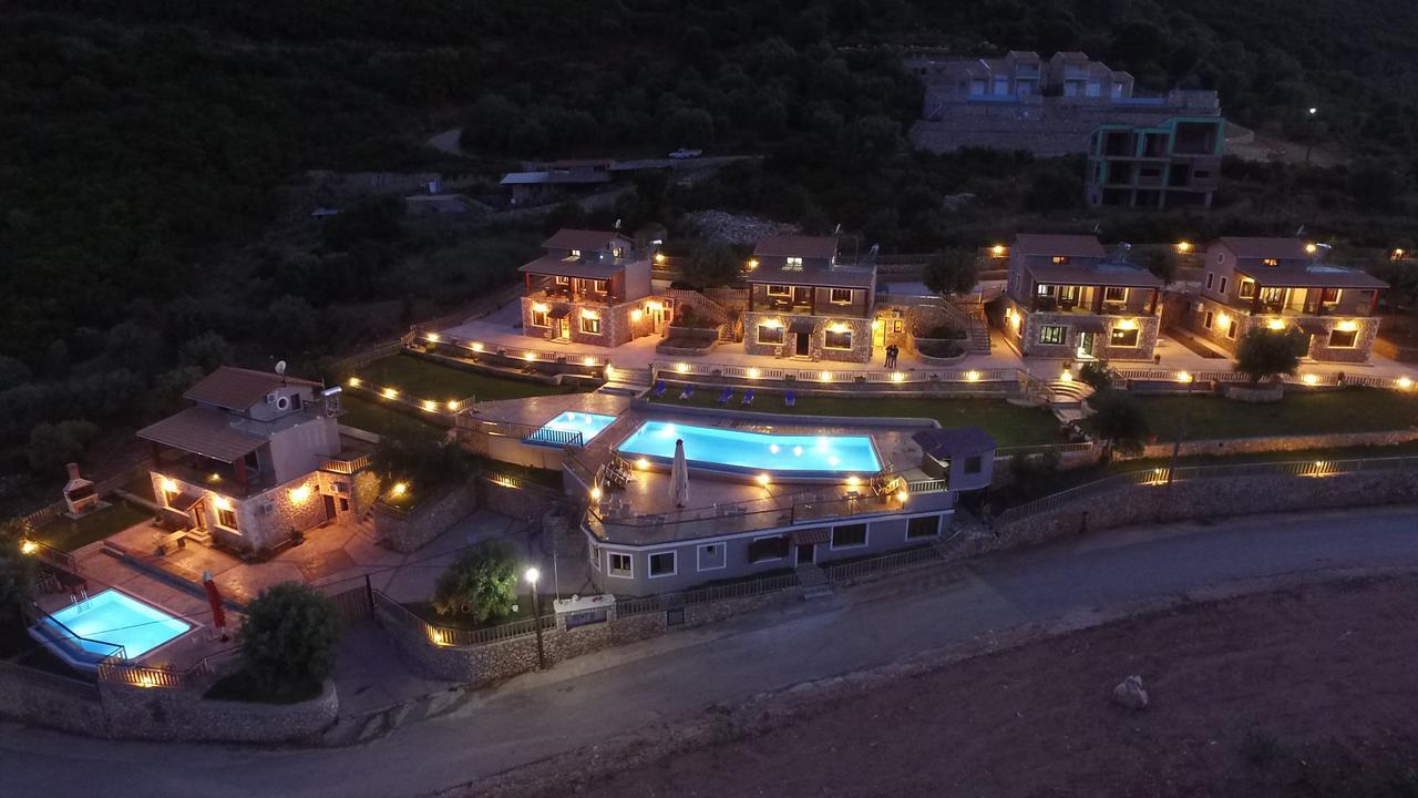 Ionion Fos Aparthotel Nikiana Bagian luar foto
