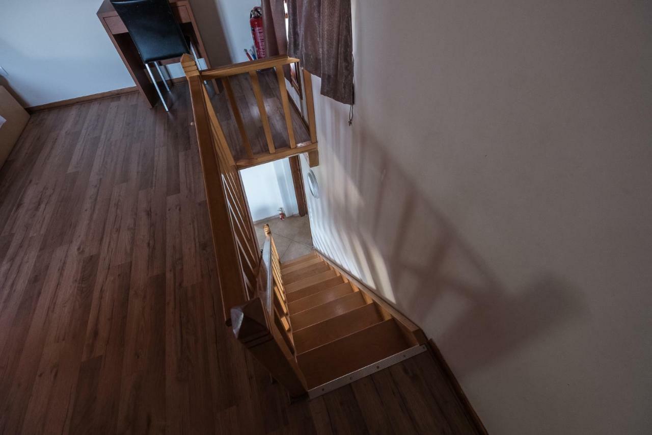 Ionion Fos Aparthotel Nikiana Bagian luar foto